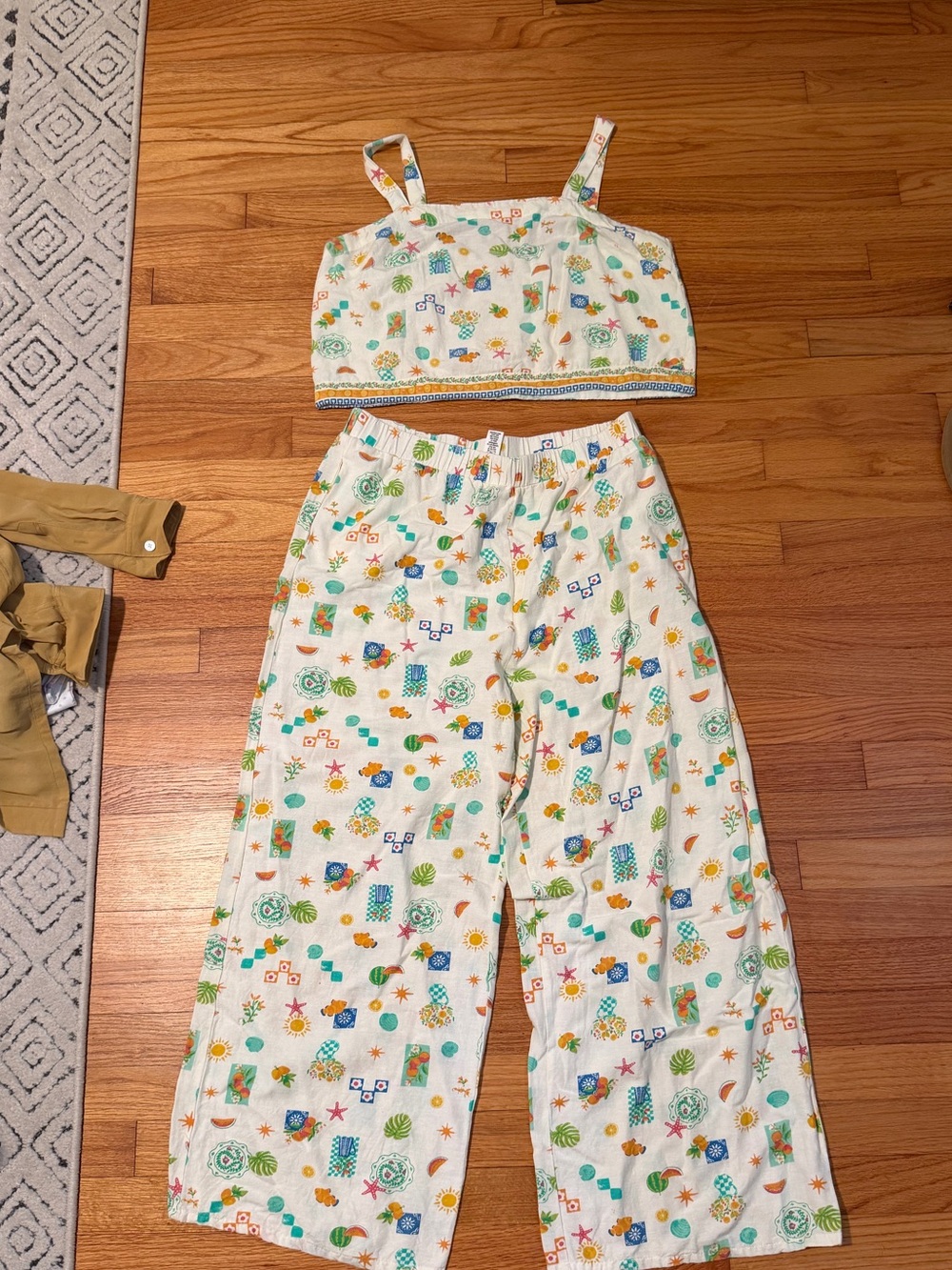 Matching linen set with Multicolor Print